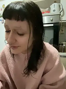 Snapshot of severingratty chatting on November 2025 06:39:01 PM severingratty online show from November 2025 06:39:01 PM