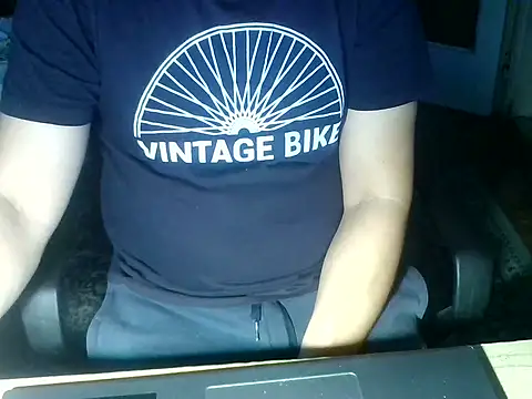 Snapshot of zee06 chatting on October 2025 03:22:02 PM zee06 online show from October 2025 03:22:02 PM