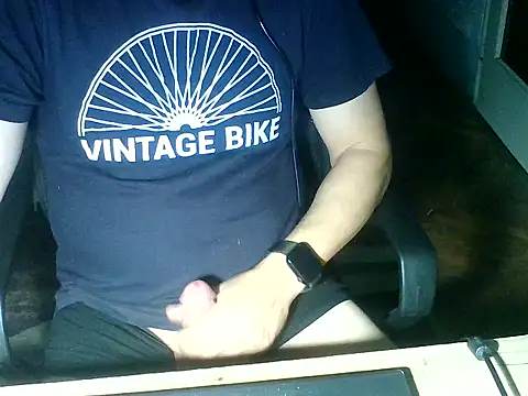 Snapshot of zee06 chatting on December 2025 09:42:02 PM zee06 online show from December 2025 09:42:02 PM