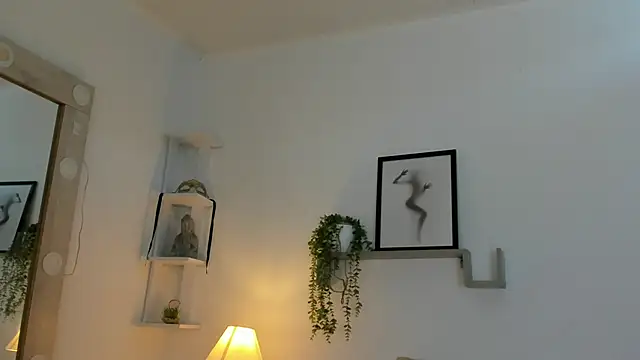 Samanta Monroe online show from November 2025 11:54:01 AM