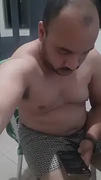 Snapshot of Urso_Nerd chatting on October 2025 01:14:01 AM Urso Nerd online show from October 2025 01:14:01 AM