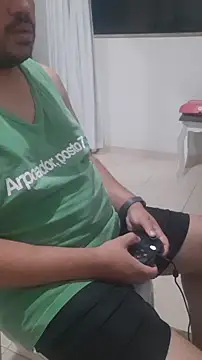 Snapshot of Urso_Nerd chatting on October 2025 04:33:02 AM Urso Nerd online show from October 2025 04:33:02 AM