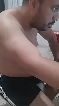 Snapshot of Urso_Nerd chatting on October 2025 04:39:01 PM Urso Nerd online show from October 2025 04:39:01 PM