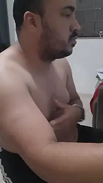 Snapshot of Urso_Nerd chatting on October 2025 04:40:02 PM Urso Nerd online show from October 2025 04:40:02 PM