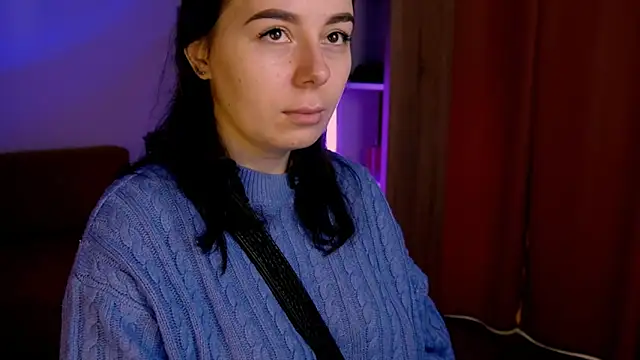 Snapshot of Di_na_Bell chatting on October 2025 05:48:02 AM Di na Bell online show from October 2025 05:48:02 AM