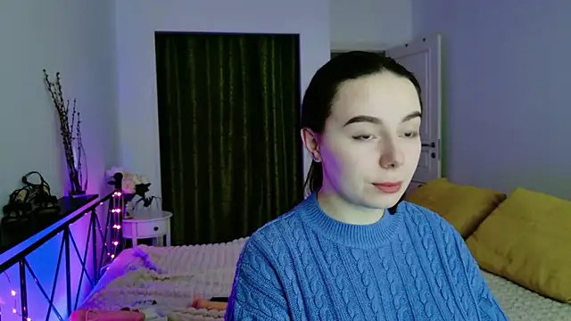 Snapshot of Di_na_Bell chatting on October 2025 05:26:02 AM Di na Bell online show from October 2025 05:26:02 AM