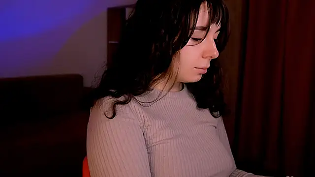 Snapshot of Di_na_Bell chatting on October 2025 06:39:02 AM Di na Bell online show from October 2025 06:39:02 AM