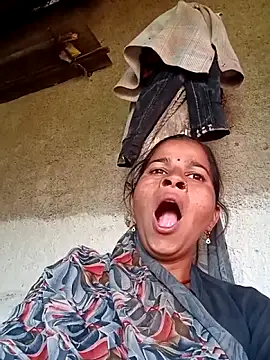 Suhani sharma1 online show from October 2025 07:17:01 AM