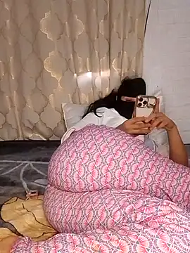 Snapshot of Samaarsexy23 chatting on November 2025 11:32:02 AM Samaarsexy23 online show from November 2025 11:32:02 AM