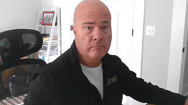 cyclone1212 online show from November 2025 02:16:02 PM