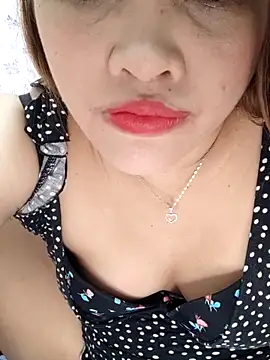 Snapshot of Sweetheart_Claire chatting on October 2025 03:10:02 PM Sweetheart Claire online show from October 2025 03:10:02 PM