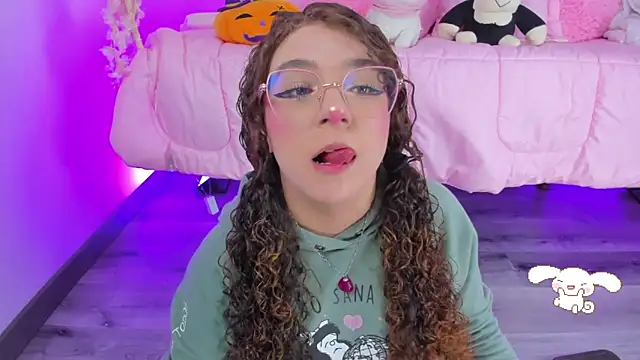 Snapshot of hannacutegod chatting on October 2025 06:10:02 AM hannacutegod online show from October 2025 06:10:02 AM