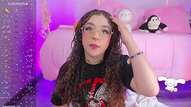 Snapshot of hannacutegod chatting on October 2025 03:31:02 AM hannacutegod online show from October 2025 03:31:02 AM