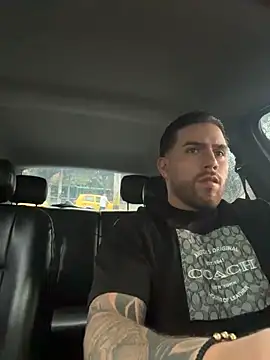 Ades Lowe online show from November 2025 12:03:01 PM