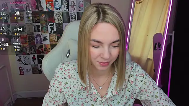 NessaDiazz online show from September 2025 01:16:02 AM