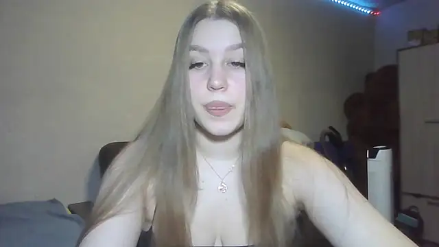 Snapshot of yourhoney_Lola_ chatting on October 2025 11:47:02 AM yourhoney Lola online show from October 2025 11:47:02 AM