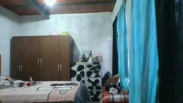 scarlett widow  online show from October 2025 11:43:01 AM