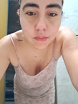 Snapshot of SweettyNaugthy chatting on October 2025 03:22:02 PM SweettyNaugthy online show from October 2025 03:22:02 PM