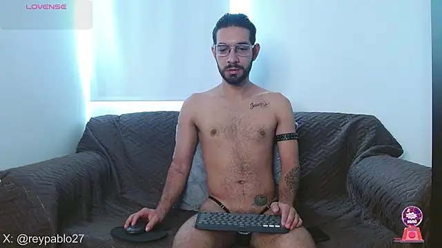 Snapshot of ReyPablo1 chatting on November 2025 02:26:01 PM ReyPablo1 online show from November 2025 02:26:01 PM