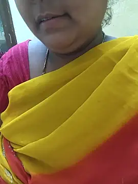 Villageanuty online show from October 2025 12:57:02 PM