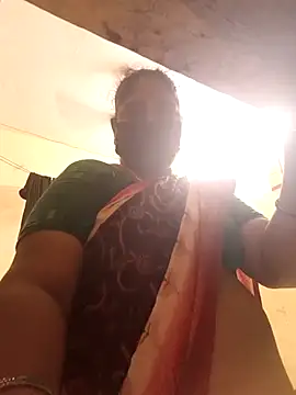 Villageanuty online show from October 2025 10:29:01 AM