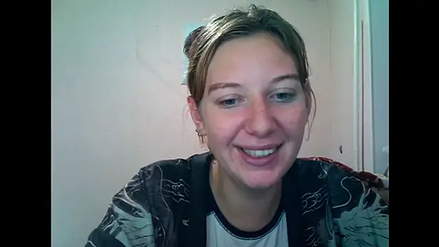 Snapshot of Lily_Ember chatting on September 2025 08:10:01 PM Lily Ember online show from September 2025 08:10:01 PM