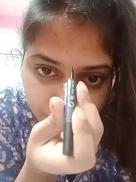 Farihasultanaxh online show from November 2025 10:42:02 PM