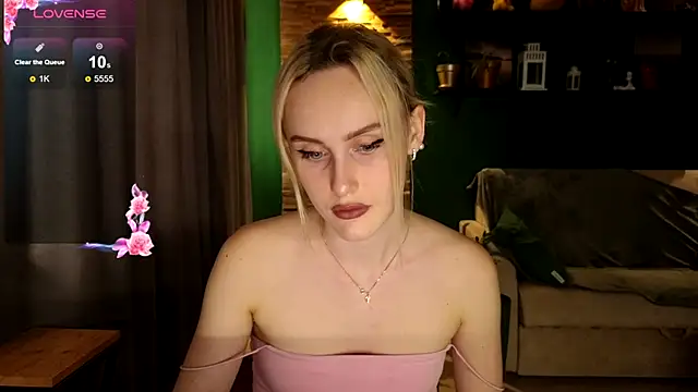 Belle Vill3575 online show from September 2025 08:25:01 AM