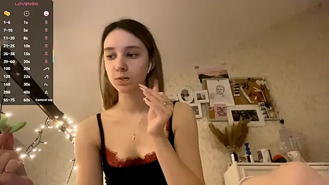 DanaCore online show from September 2025 08:47:01 PM