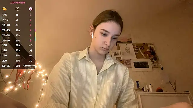 DanaCore online show from October 2025 04:25:02 PM