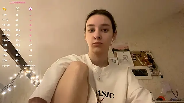 DanaCore online show from November 2025 07:38:01 PM