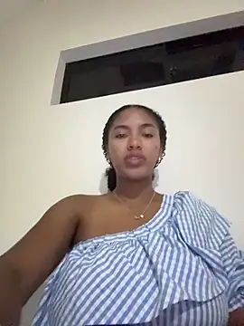 Snapshot of Mia_sweet80 chatting on October 2025 02:54:02 AM Mia sweet80 online show from October 2025 02:54:02 AM