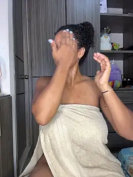 Snapshot of Mia_sweet80 chatting on October 2025 03:06:02 AM Mia sweet80 online show from October 2025 03:06:02 AM