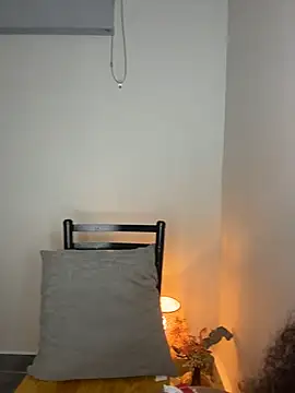 Snapshot of Mia_sweet80 chatting on November 2025 01:28:02 AM Mia sweet80 online show from November 2025 01:28:02 AM