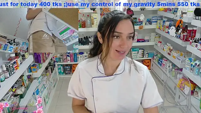 Snapshot of swmilena_hot_ chatting on October 2025 08:43:02 PM swmilena hot online show from October 2025 08:43:02 PM