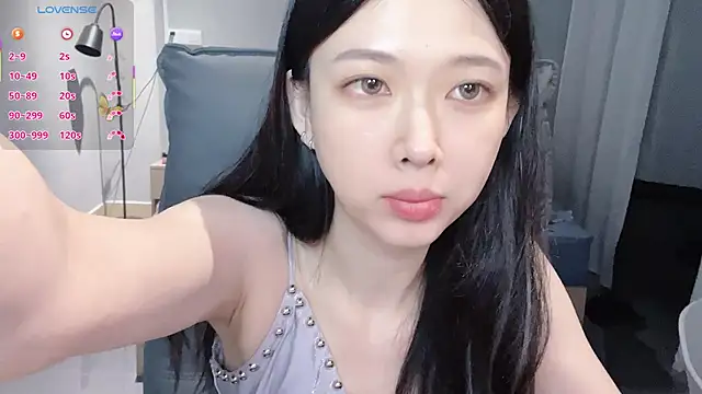 Snapshot of NiNi-baby520 chatting on November 2025 07:40:01 AM NiNi-baby520 online show from November 2025 07:40:01 AM