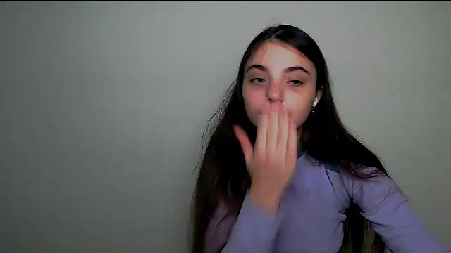 Snapshot of Sun_Shine__ chatting on October 2025 02:33:01 AM Sun Shine online show from October 2025 02:33:01 AM