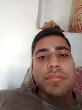 Snapshot of Desirock001 chatting on October 2025 01:50:02 AM Desirock001 online show from October 2025 01:50:02 AM