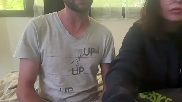 Snapshot of Nino85 chatting on September 2025 04:06:02 PM Nino85 online show from September 2025 04:06:02 PM