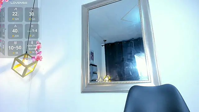 Snapshot of lianfox_ chatting on October 2025 12:50:01 PM lianfox online show from October 2025 12:50:01 PM