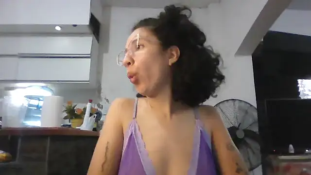 Snapshot of loliporomero chatting on November 2025 01:04:02 AM loliporomero online show from November 2025 01:04:02 AM