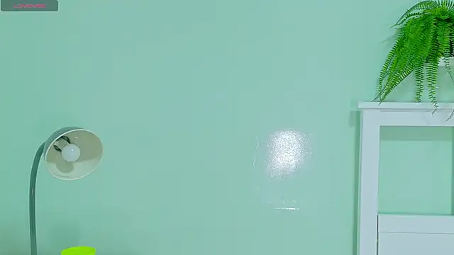 Snapshot of BelaMiller_ chatting on November 2025 11:54:01 AM BelaMiller online show from November 2025 11:54:01 AM