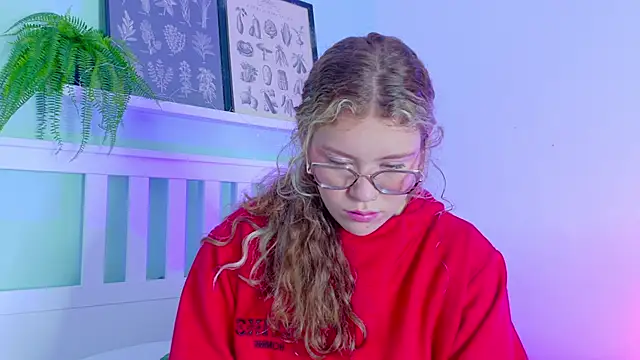 Snapshot of BelaMiller_ chatting on November 2025 11:42:01 AM BelaMiller online show from November 2025 11:42:01 AM