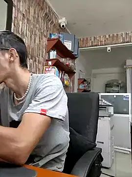 moorejhosua online show from November 2025 12:27:02 PM