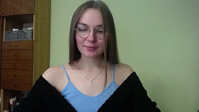 LooveELLYx online show from December 2024 02:38:01 PM