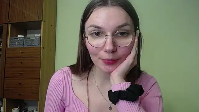 LooveELLYx online show from December 2024 08:38:02 PM