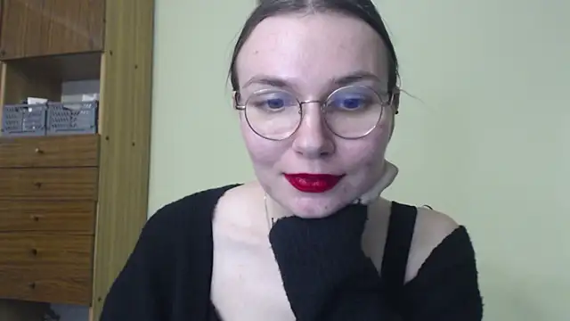 LooveELLYx online show from December 2024 02:44:01 PM