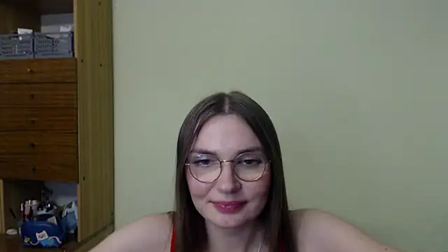 LooveELLYx online show from December 2024 06:03:02 PM