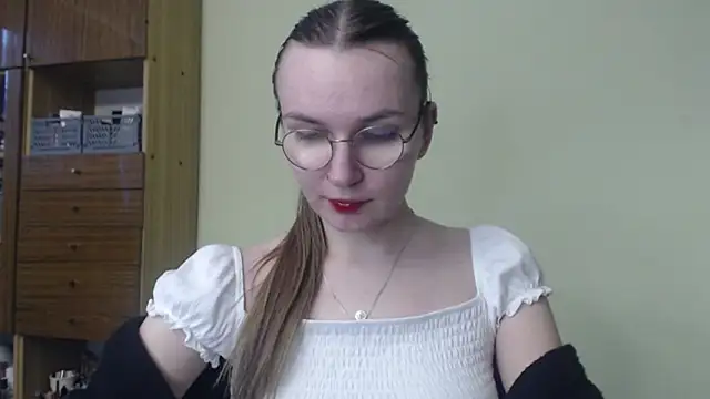 LooveELLYx online show from December 2024 02:38:01 PM
