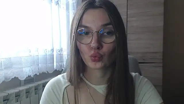 LooveELLYx online show from January 2025 11:03:02 AM